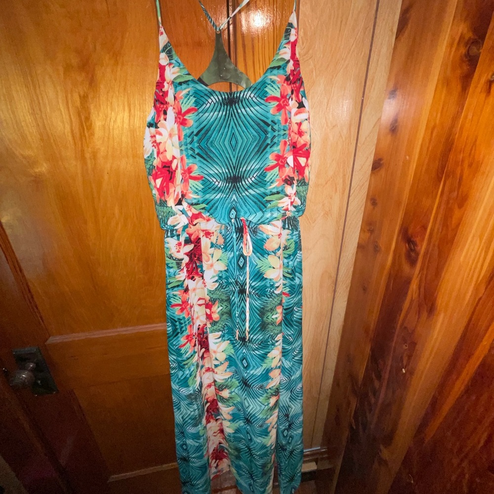 Tropical Island Flower🌴🌺 Maxi